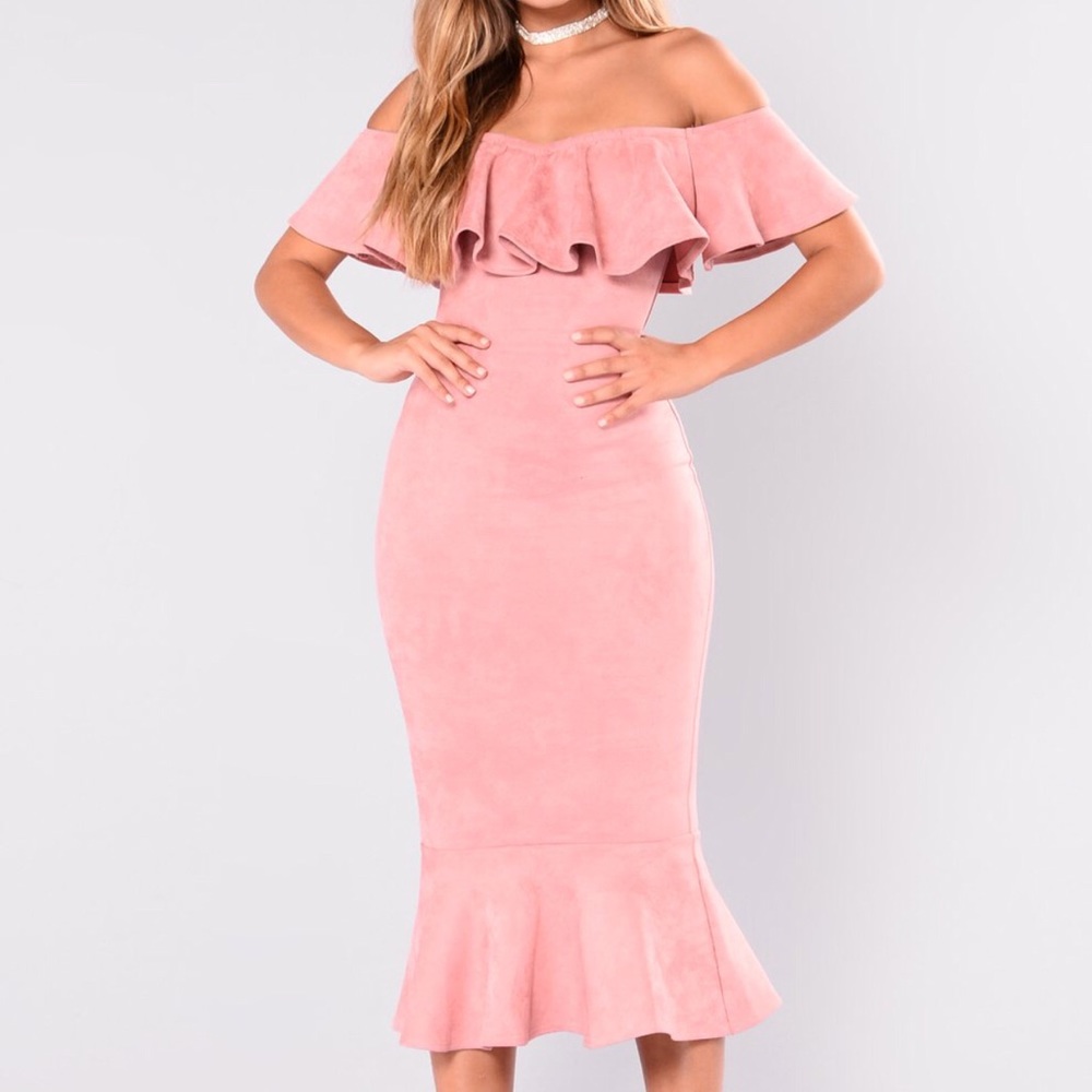 Size large suede dress in dusty pink